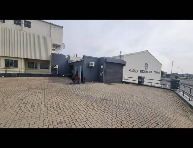 824M² RETAIL TO LET IN GOODWOOD CENTRAL